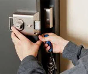 Gold Locksmith Store Los Angeles, CA 310-819-4847 - commercial-locksmith-service